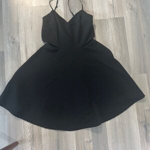 Elegant Black Sleeveless Dress